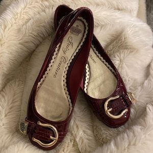 Beautiful red Juicy Couture Buckle Flats Size 9